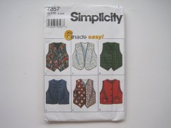 7357  GIRLS LINED VESTS CONTRAST/LACE OR NOT PATTERN 3-6